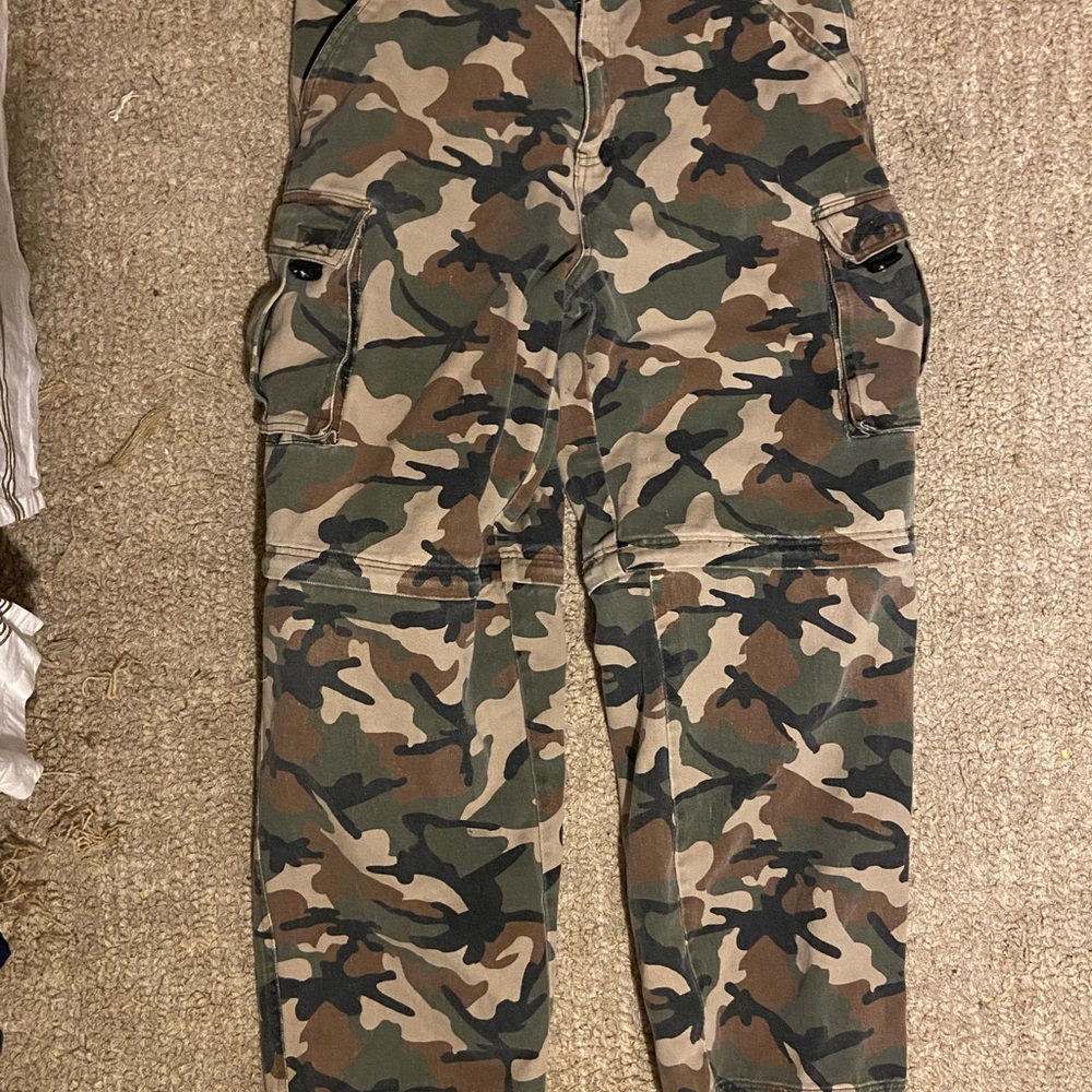 Vintage camo transformer cargo pants / shorts